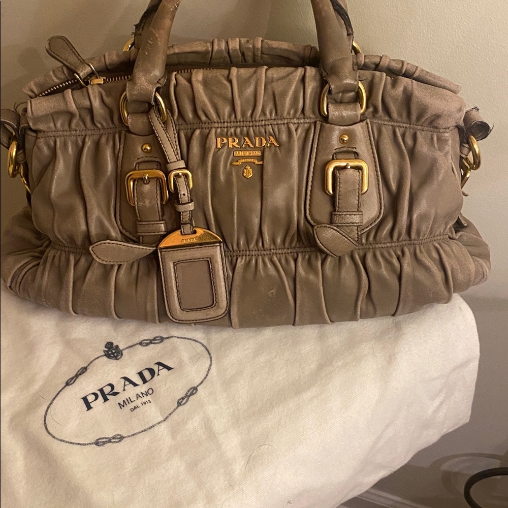 Prada Ruched Tessuto
Napa Leather Tan Vintage Satchel - Picture 16 of 16